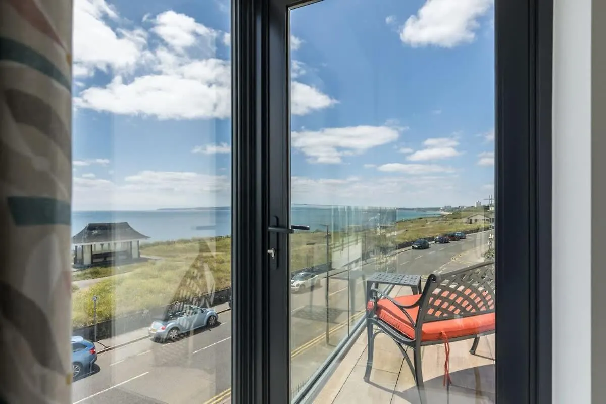 Beachcliff Holiday home